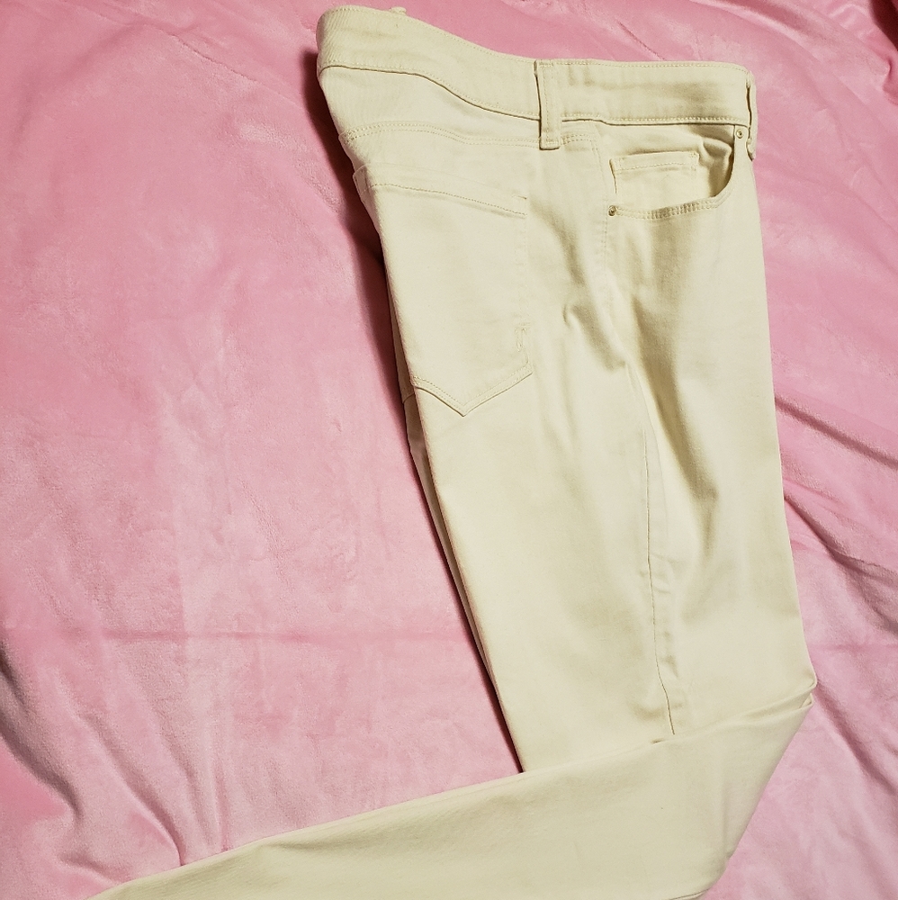 Womens skinny jeans